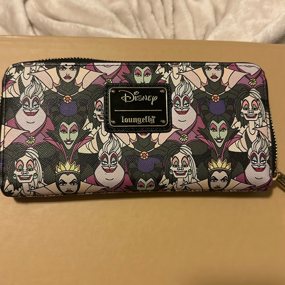 Disney Loungefly villains wallet